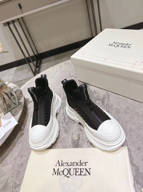 Alexander Mcqueen Low Shoes